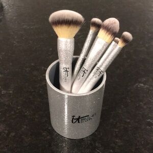 Ulta Beauty It Brushes Set